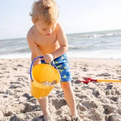 HABA 2.5 Liter Pail For Sand & Snow (Assorted Colors)< Spielstabil Outdoor Toys