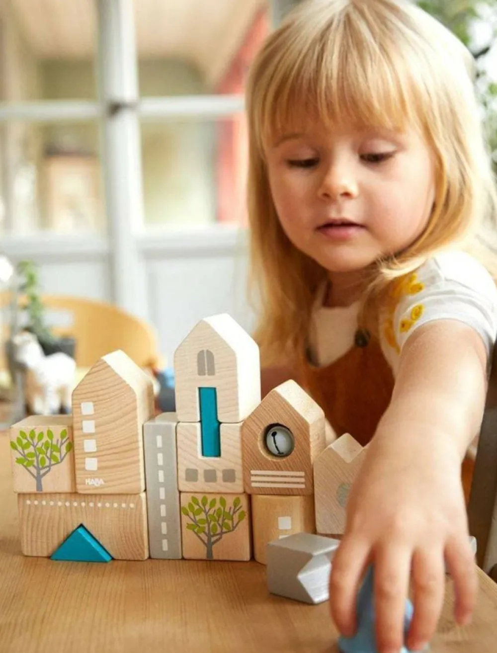 HABA Bad Rodach 18 Piece Wooden Building Blocks< Wooden Building Blocks