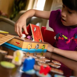 HABA Critter Cruise Cooperative Game< Family Games