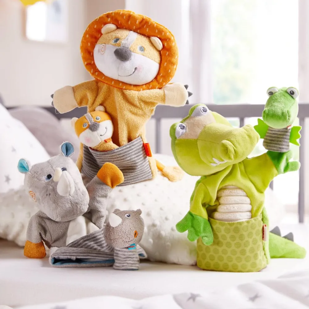 HABA Glove Puppet Lion With Baby Cub Finger Puppet< Puppets