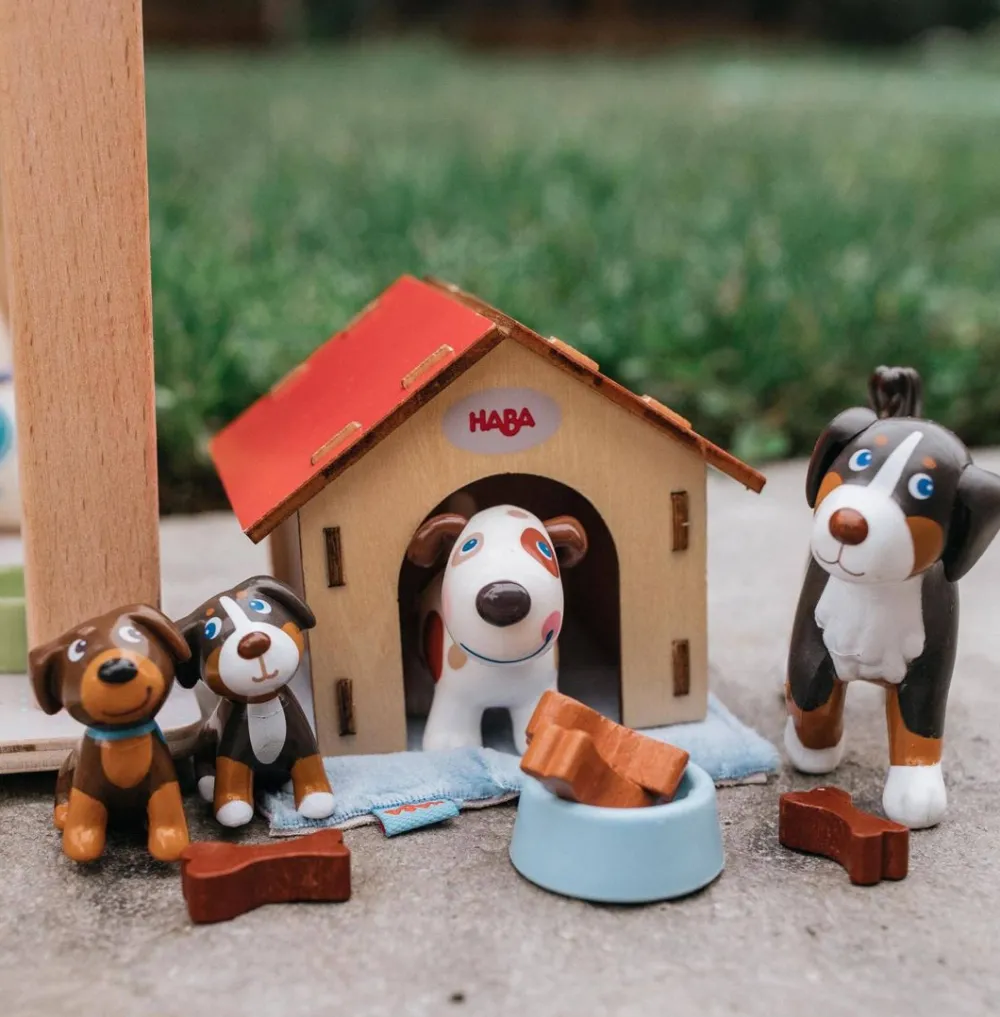 HABA Little Friends Dog Lucky With Doghouse< Little Friends Animals