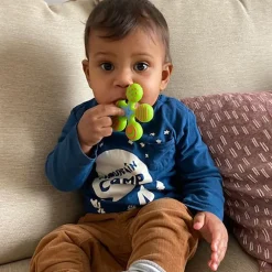 HABA Star Silicone Clutching Teether< Grasping + Teething Toys